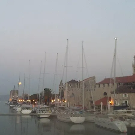 Culjak Apartment Trogir